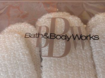 Bath & Body Works Exfoliating Gloves - thanks for the donation Cassie of the gloves and soap!